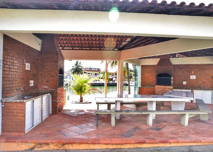 Ilha Marinas Do Canal Cabo Frio